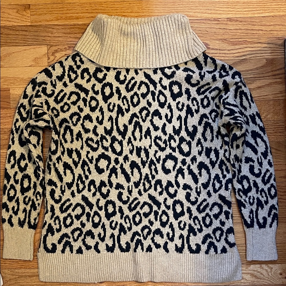 Rachel Zoe Leopard Print Brown & Black Turtleneck Sweater Sz M